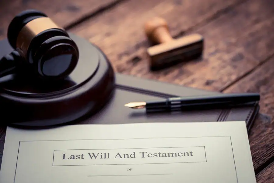 Will Testament Gavel Pen Suffolk County New York in Suffolk, New York